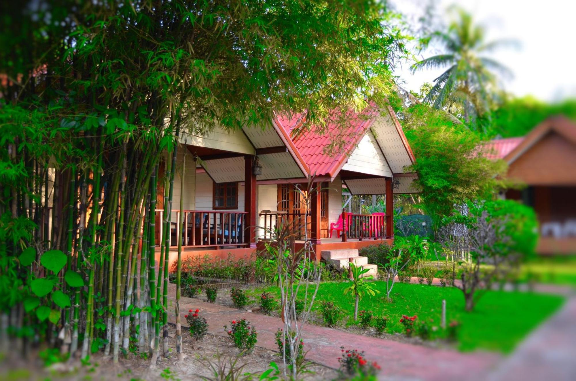 Sayang Beach Resort Koh Lanta Exterior foto
