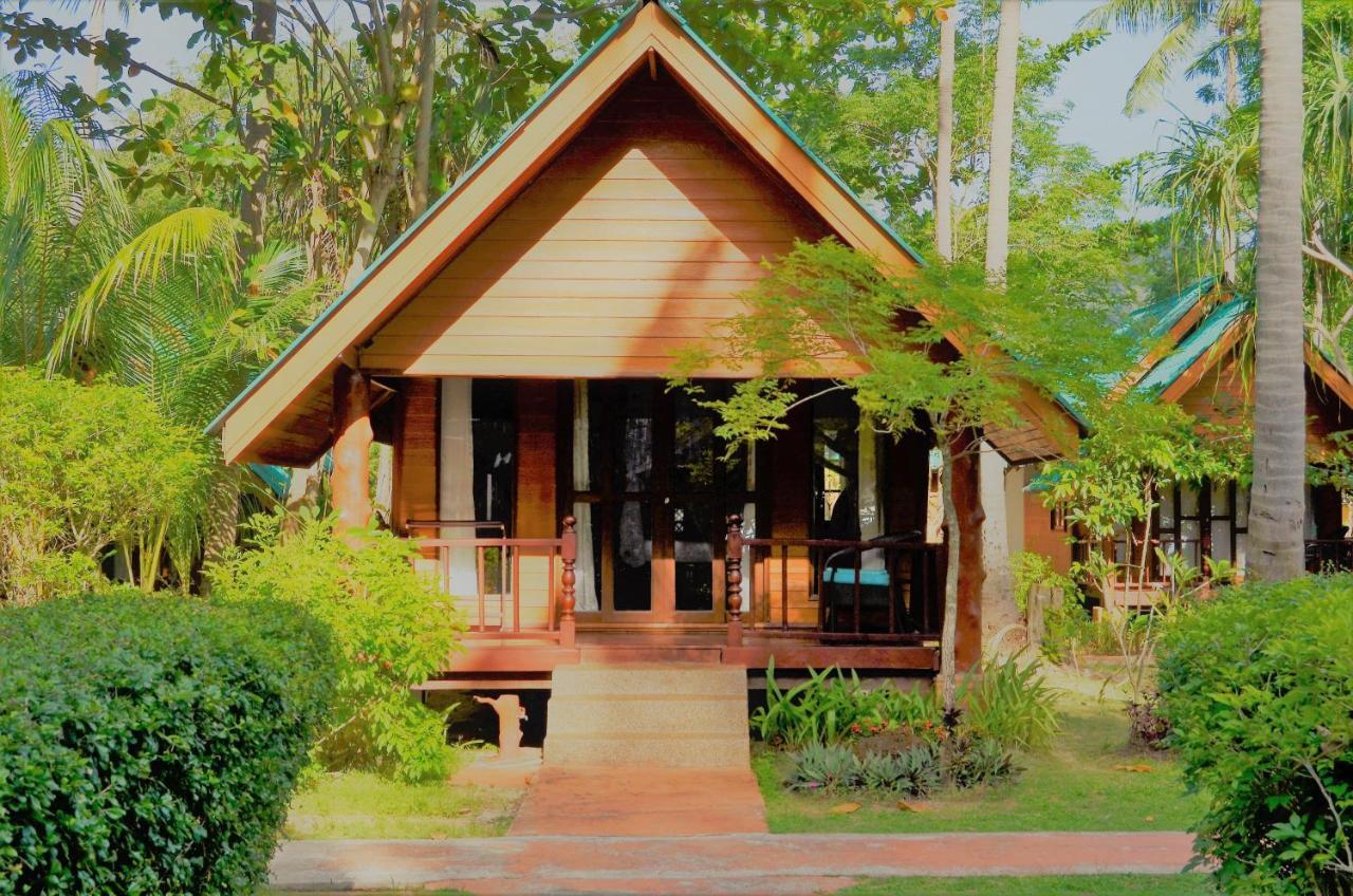Sayang Beach Resort Koh Lanta Exterior foto